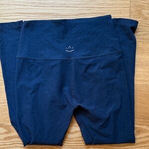 Beyond Yoga Dark Blue Leggings